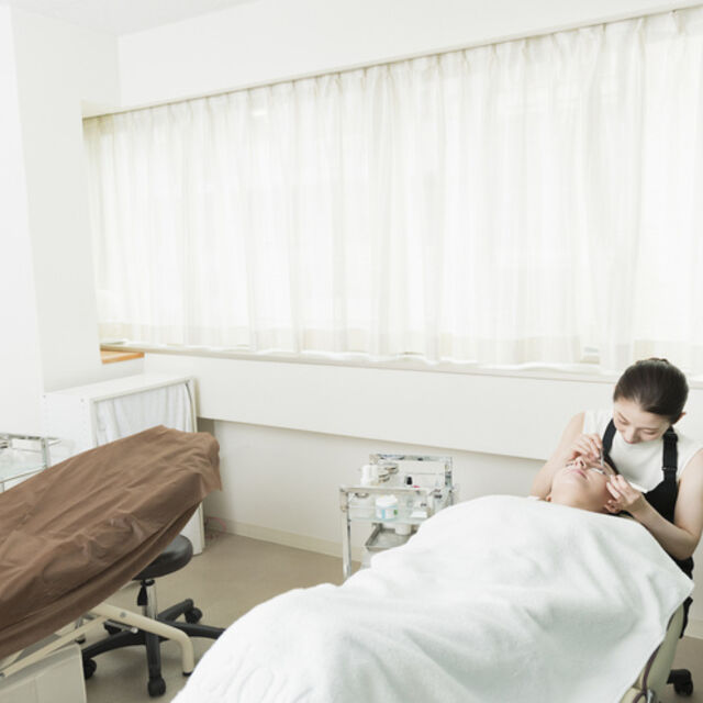 まつ毛ケアやまつエクが行橋で好評のglow Eyelash Salon